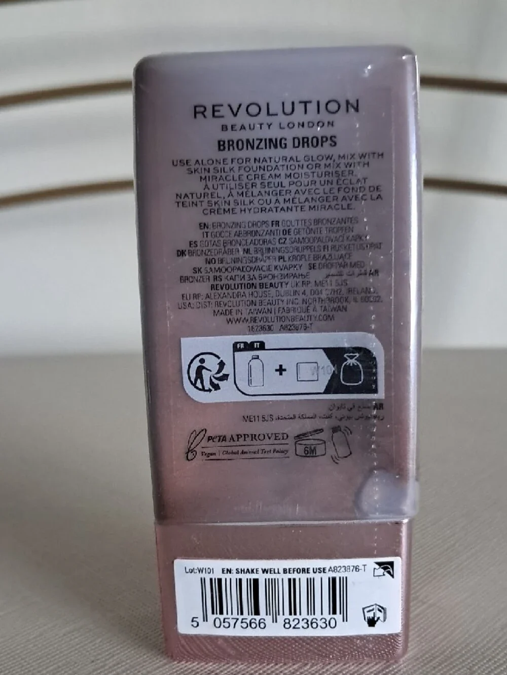 Revolution Bright Light Bronzing Drops - Spice Tan/Deep (Rose-Gold Bottle)